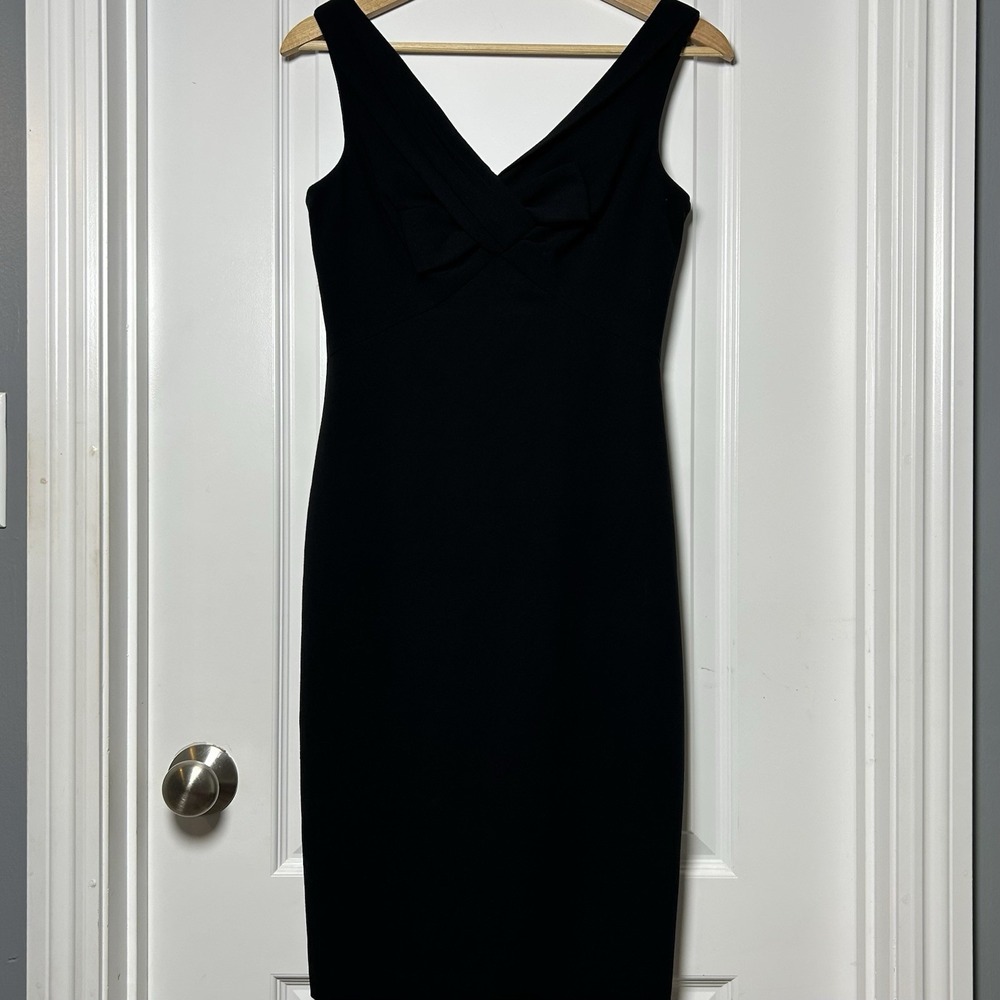 White‎ House Black Market Crepe Sheath Tuxedo Bow V-Neck Little Black Dress